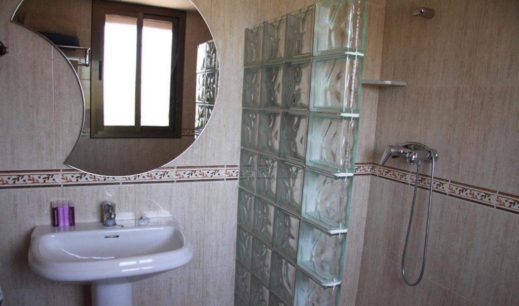 La Telleria Hotel Valjunquera Стая снимка